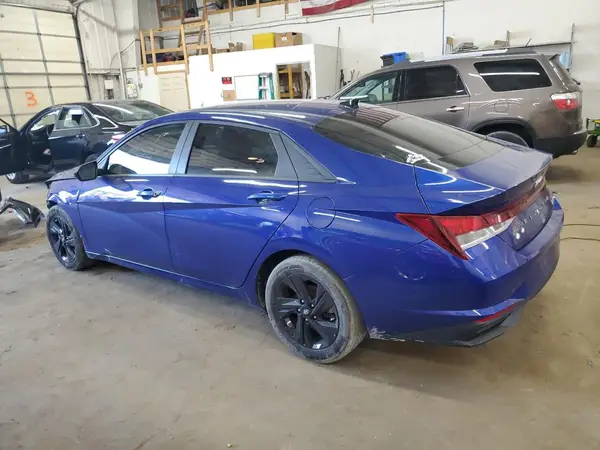 5NPLM4AG9NH054721 2022 HYUNDAI ELANTRA - Image 2