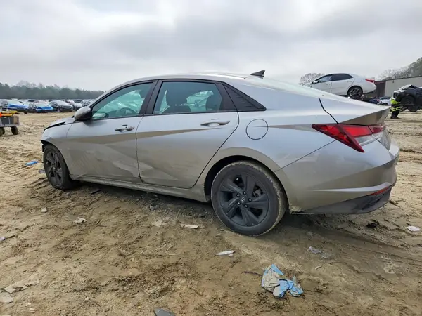5NPLM4AG9NH057425 2022 HYUNDAI ELANTRA - Image 2