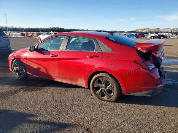 5NPLM4AG9NH057778 2022 HYUNDAI ELANTRA - Image 2