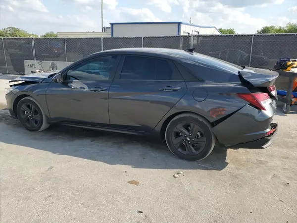 5NPLM4AG9NH059966 2022 HYUNDAI ELANTRA - Image 2