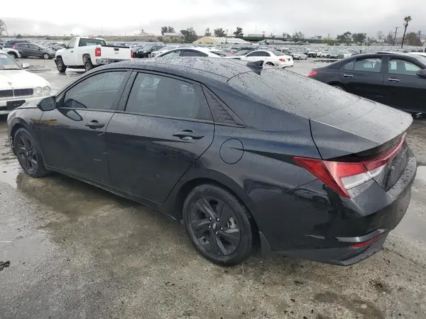 5NPLM4AG9NH063399 2022 HYUNDAI ELANTRA - Image 2