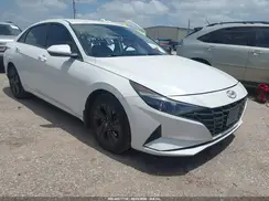 5NPLM4AG9NH063516 2022 HYUNDAI ELANTRA