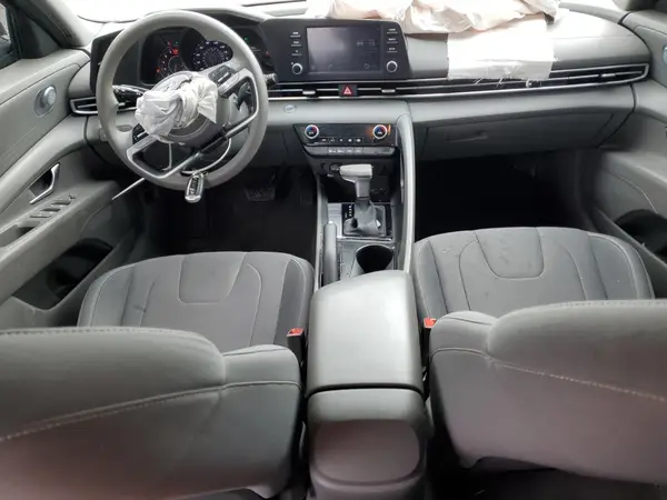 5NPLM4AG9NH064505 2022 HYUNDAI ELANTRA - Image 8