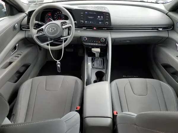 5NPLM4AG9NH064536 2022 HYUNDAI ELANTRA - Image 8