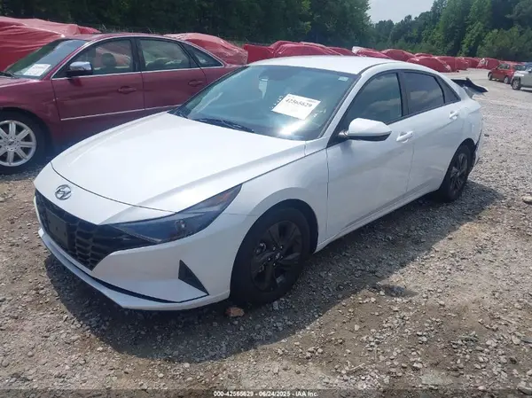 5NPLM4AG9NH066707 2022 HYUNDAI ELANTRA - Image 2