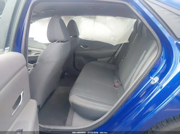 5NPLM4AG9NH068697 2022 HYUNDAI ELANTRA - Image 8