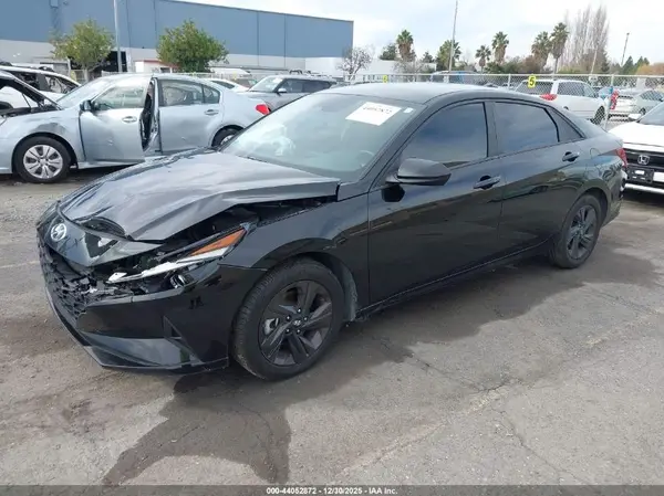 5NPLM4AG9NH070708 2022 HYUNDAI ELANTRA - Image 2