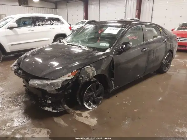 5NPLM4AG9NH074614 2022 HYUNDAI ELANTRA - Image 2