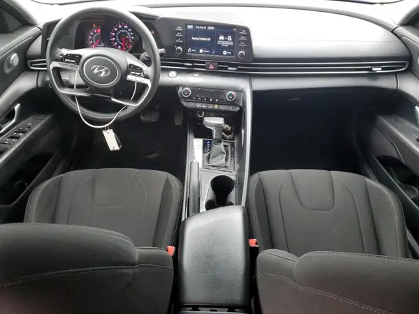 5NPLM4AG9NH074967 2022 HYUNDAI ELANTRA - Image 8