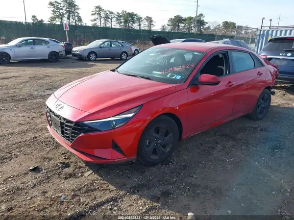 5NPLM4AG9NH076234 2022 HYUNDAI ELANTRA - Image 2