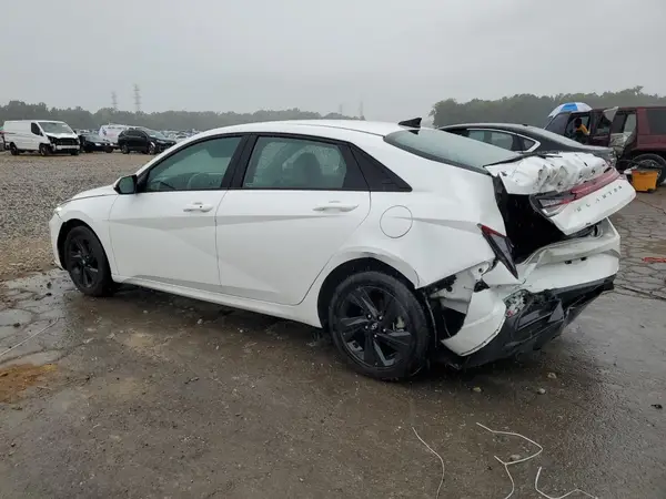 5NPLM4AG9NH078078 2022 HYUNDAI ELANTRA - Image 2
