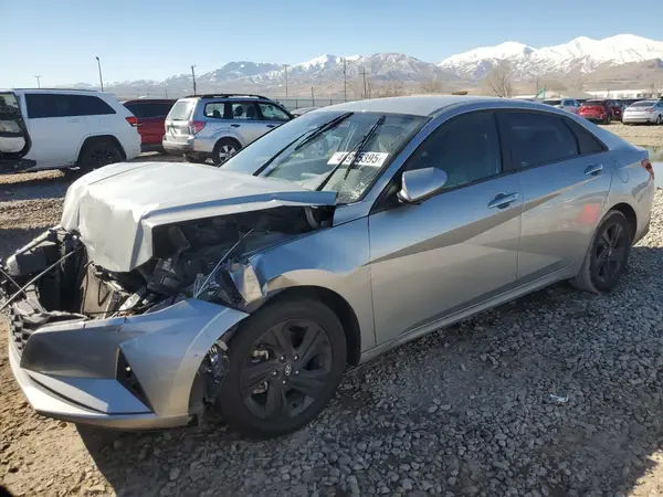 5NPLM4AG9NH078999 2022 HYUNDAI ELANTRA - Image 1