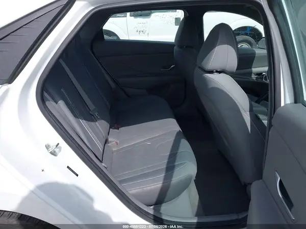 5NPLM4AG9NH079053 2022 HYUNDAI ELANTRA - Image 8