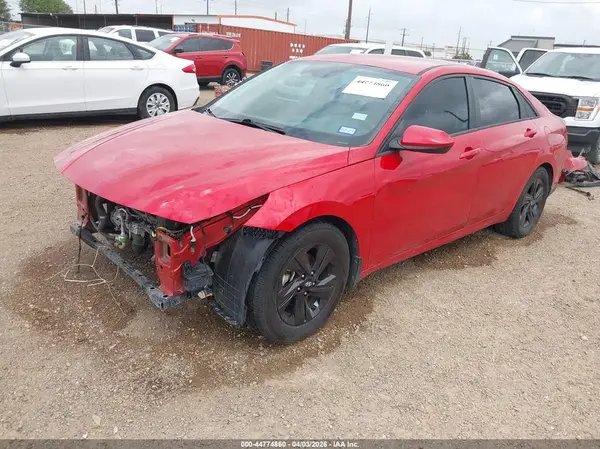 5NPLM4AG9NH079487 2022 HYUNDAI ELANTRA - Image 2