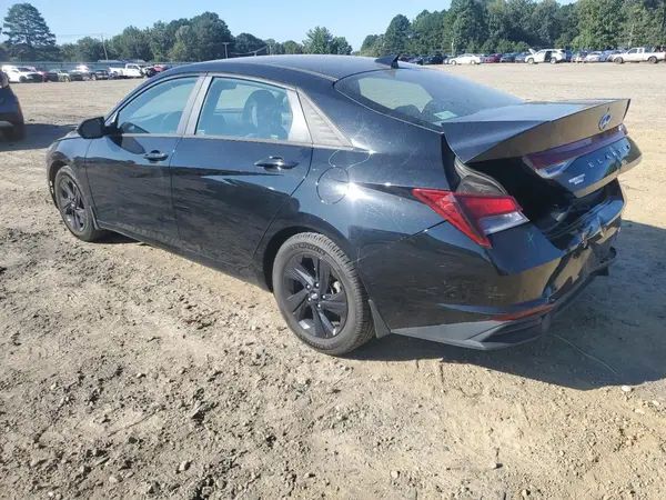 5NPLM4AG9NH079781 2022 HYUNDAI ELANTRA - Image 2