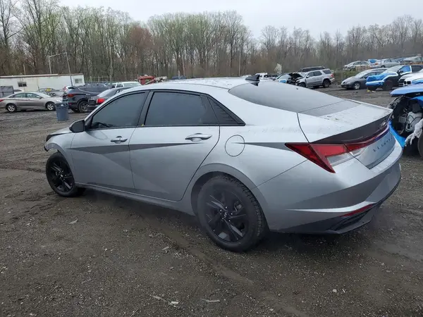 5NPLM4AG9NH080073 2022 HYUNDAI ELANTRA - Image 2