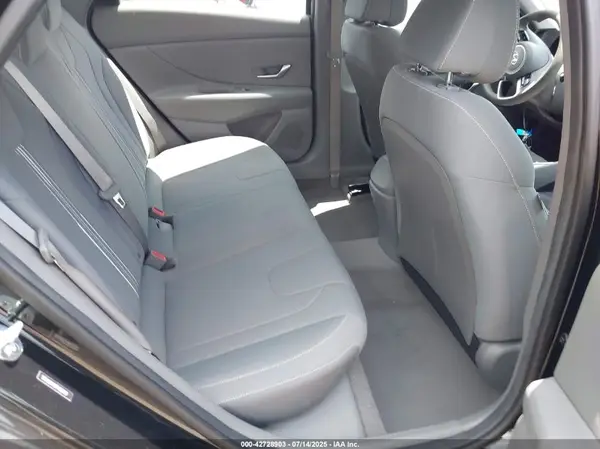 5NPLM4AG9PH087527 2023 HYUNDAI ELANTRA - Image 8