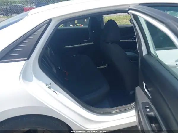 5NPLM4AG9PH088841 2023 HYUNDAI ELANTRA - Image 8