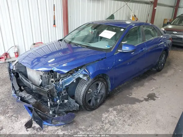 5NPLM4AG9PH089746 2023 HYUNDAI ELANTRA - Image 2