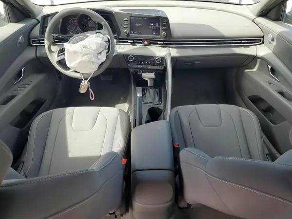5NPLM4AG9PH093831 2023 HYUNDAI ELANTRA - Image 8