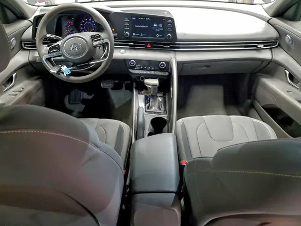 5NPLM4AG9PH094039 2023 HYUNDAI ELANTRA - Image 8
