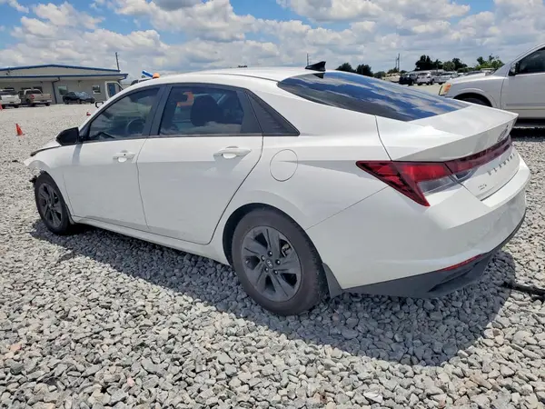 5NPLM4AG9PH095420 2023 HYUNDAI ELANTRA - Image 2