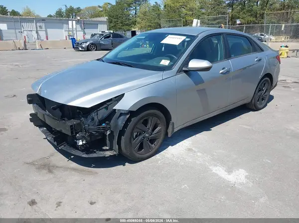 5NPLM4AG9PH098883 2023 HYUNDAI ELANTRA - Image 2