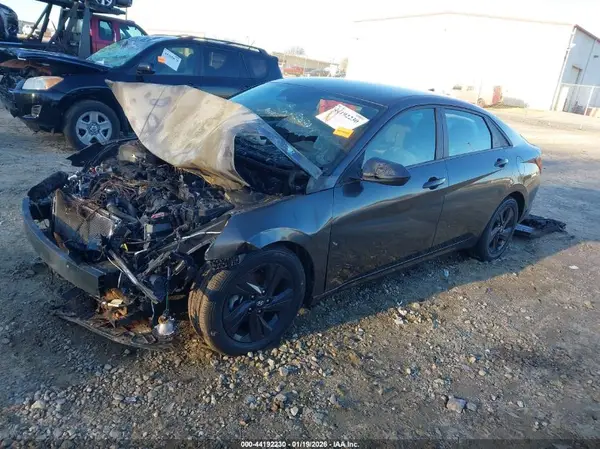 5NPLM4AG9PH100597 2023 HYUNDAI ELANTRA - Image 2