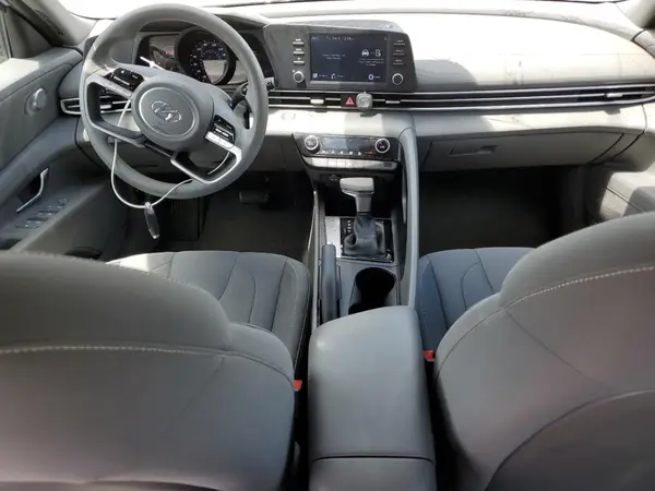 5NPLM4AG9PH101636 2023 HYUNDAI ELANTRA - Image 8