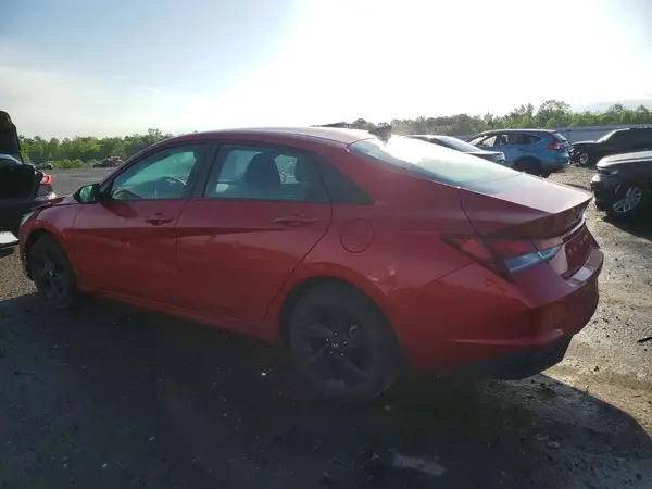 5NPLM4AG9PH107727 2023 HYUNDAI ELANTRA - Image 2