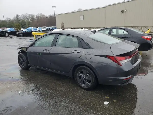 5NPLM4AG9PH116878 2023 HYUNDAI ELANTRA - Image 2