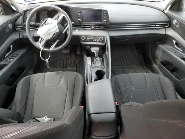5NPLM4AGXMH000598 2021 HYUNDAI ELANTRA - Image 8