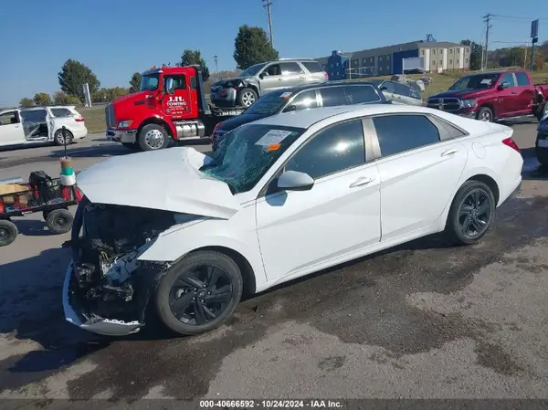 5NPLM4AGXMH007762 2021 HYUNDAI ELANTRA - Image 2