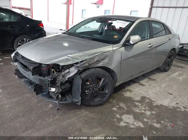 5NPLM4AGXMH007857 2021 HYUNDAI ELANTRA - Image 2