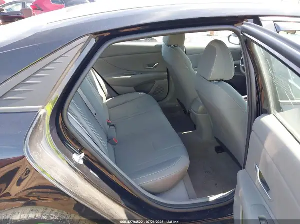 5NPLM4AGXMH012122 2021 HYUNDAI ELANTRA - Image 8