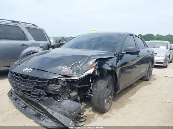 5NPLM4AGXMH038302 2021 HYUNDAI ELANTRA - Image 2