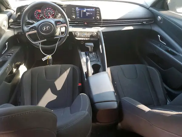 5NPLM4AGXMH045363 2021 HYUNDAI ELANTRA - Image 8