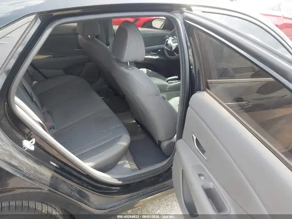 5NPLM4AGXMH045797 2021 HYUNDAI ELANTRA - Image 8