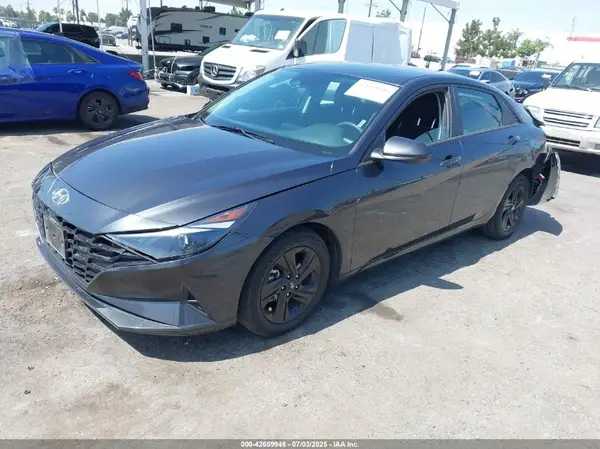 5NPLM4AGXMH052541 2021 HYUNDAI ELANTRA - Image 2