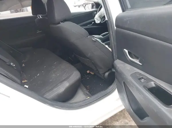 5NPLM4AGXNH056431 2022 HYUNDAI ELANTRA - Image 8