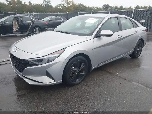 5NPLM4AGXNH058714 2022 HYUNDAI ELANTRA - Image 2