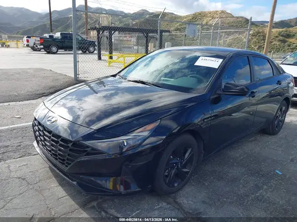 5NPLM4AGXNH059524 2022 HYUNDAI ELANTRA - Image 2