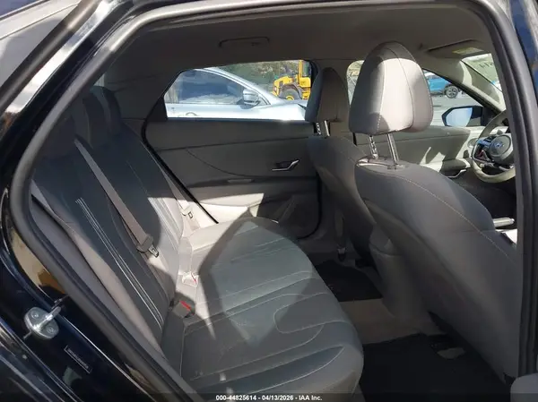 5NPLM4AGXNH059524 2022 HYUNDAI ELANTRA - Image 8