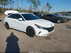 5NPLM4AGXNH060155 2022 HYUNDAI ELANTRA