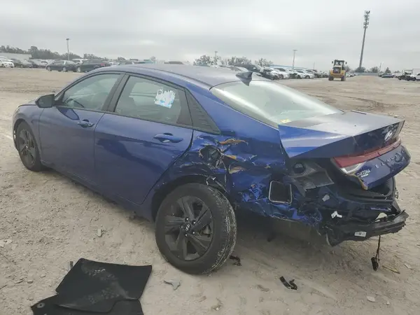 5NPLM4AGXNH061497 2022 HYUNDAI ELANTRA - Image 2