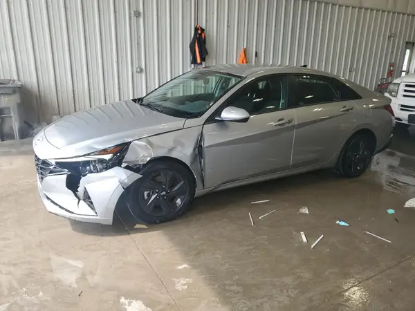 5NPLM4AGXNH064223 2022 HYUNDAI ELANTRA - Image 1