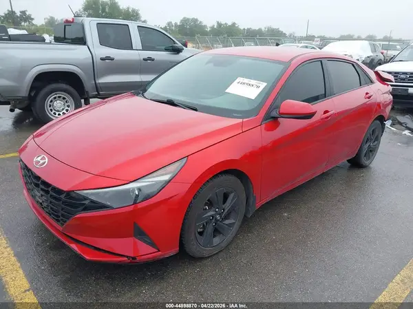 5NPLM4AGXNH065825 2022 HYUNDAI ELANTRA - Image 2