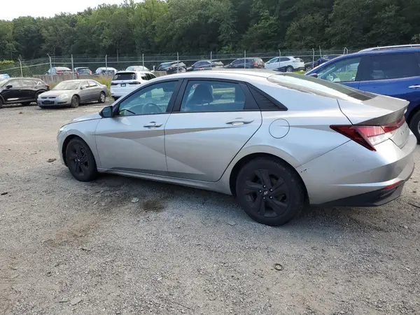 5NPLM4AGXNH076310 2022 HYUNDAI ELANTRA - Image 2