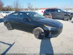 5NPLM4AGXNH082981 2022 HYUNDAI ELANTRA