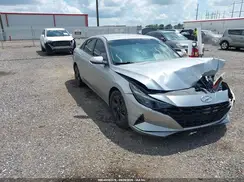 5NPLM4AGXNH083466 2022 HYUNDAI ELANTRA